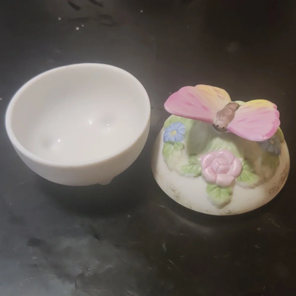 Vintage Butterfly Trinket Covered Dish